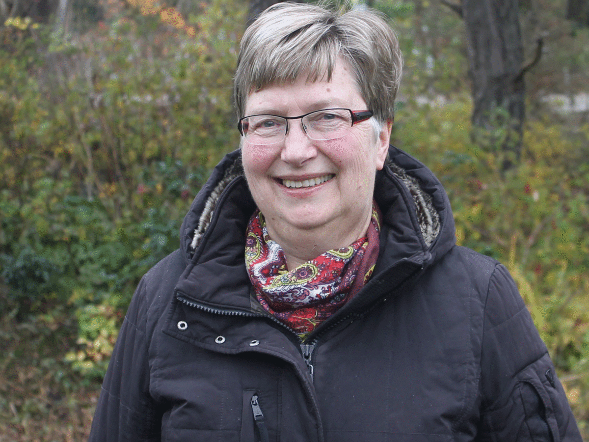 Centa Plöckl hat sich mehr als vier Jahrzehnte im Pfarrgemeinderat engagiert. Nun hofft sie auf motivierte Nachfolger. Foto: Schmid-Mägele