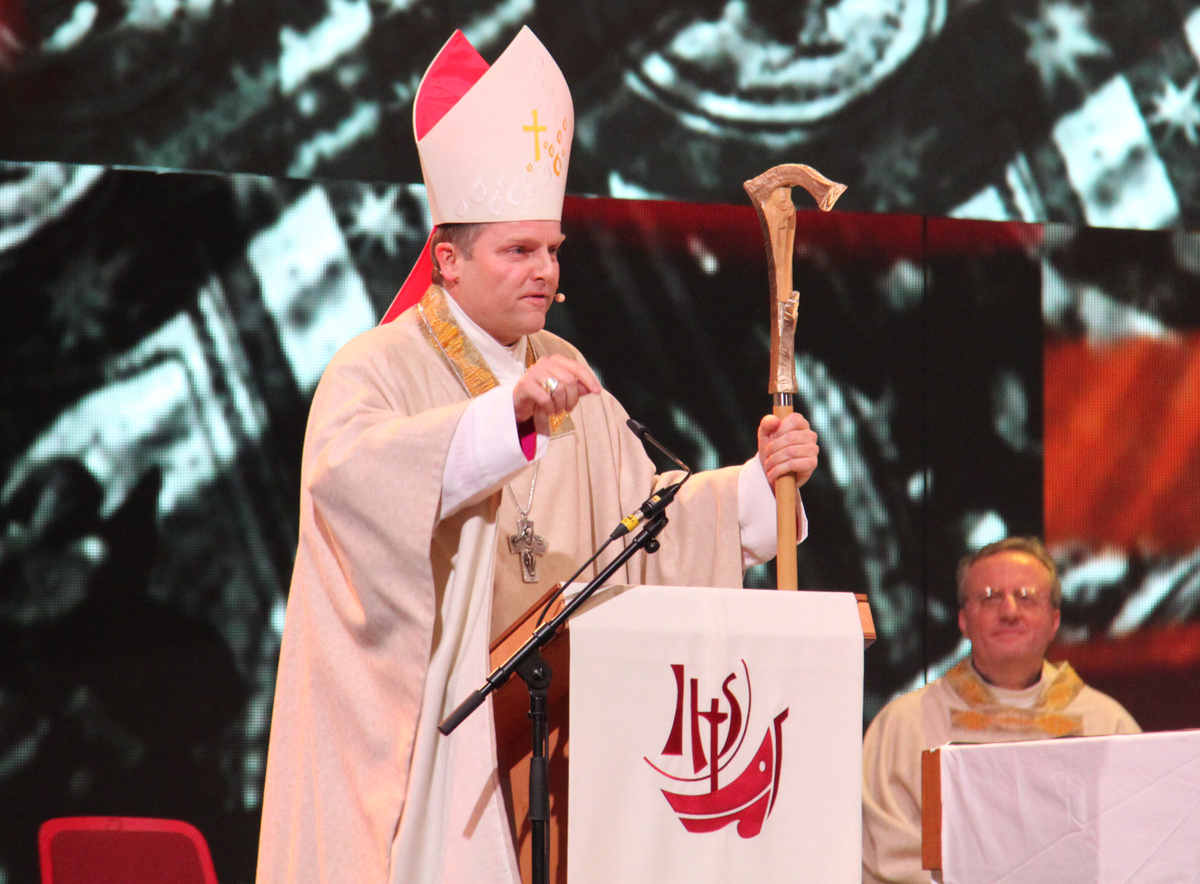 Wie im vergangenen Jahr hielt Weihbischof Florian Wörner die Predigt im Gottesdienst am Sonntag. (Fotos: Zapf)