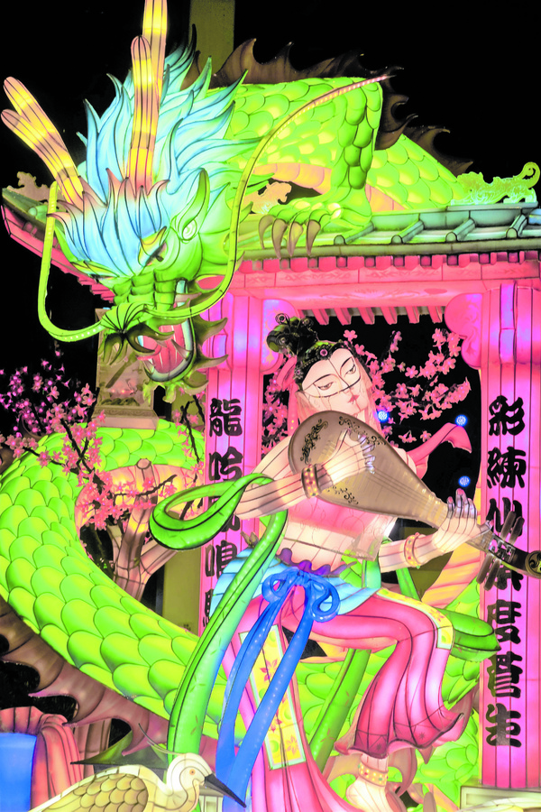 Drachen stehen in der chinesisch geprägten Kultur für Glück und Weisheit. Auch beim „Taiwan Lantern Festival“ sind sie prominent vertreten. (Foto: Drouve)