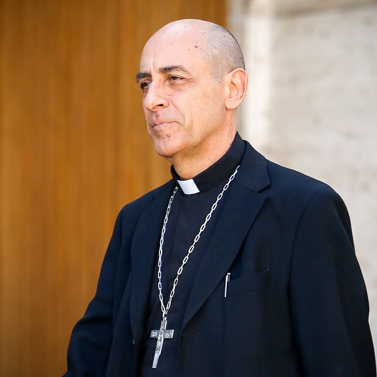 Kardinal Victor Manuel Fernandez, Präfekt des Dikasteriums für die Glaubenslehre, am 6. Oktober 2023 im Vatikan. (Foto: KNA)