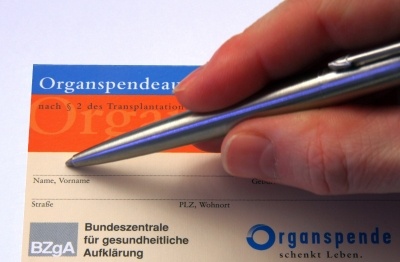 Organspende (Symbolfoto: Thorben Wengert / pixelio.de)