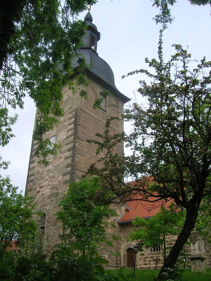 Dauerhitze lässt Thüringer Kirche absacken (Montag, 27. August 2018 15:17:00)