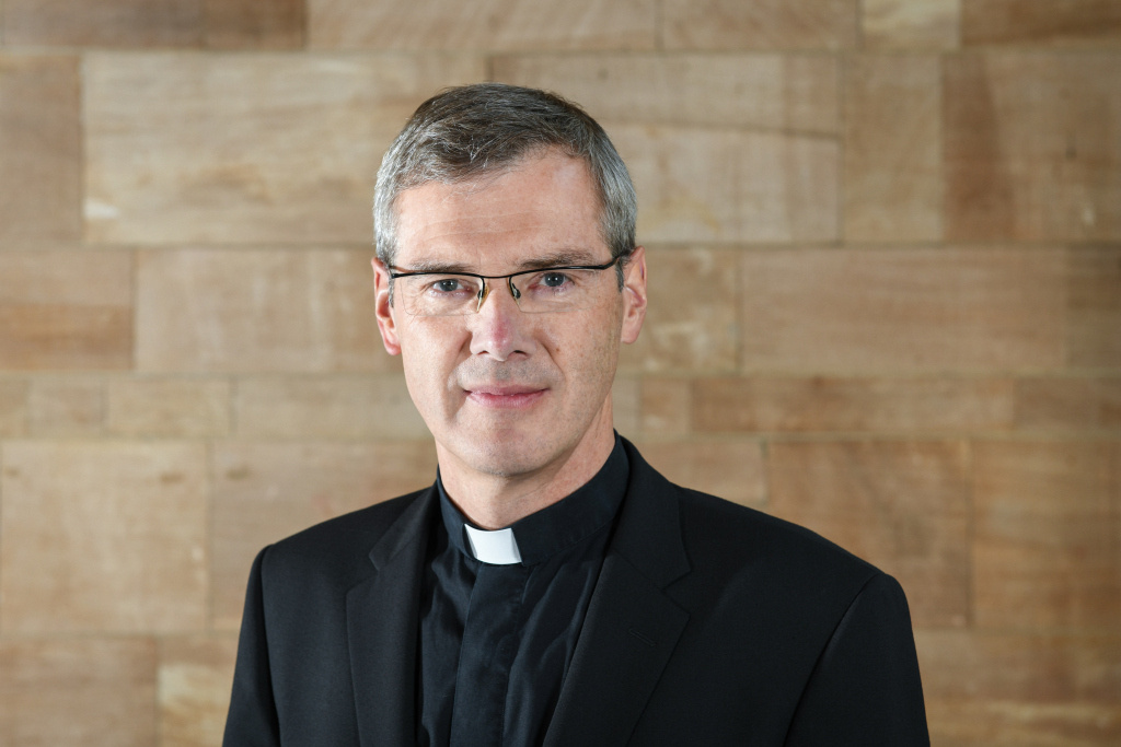 Bischof Heiner Wilmer (Foto: KNA)