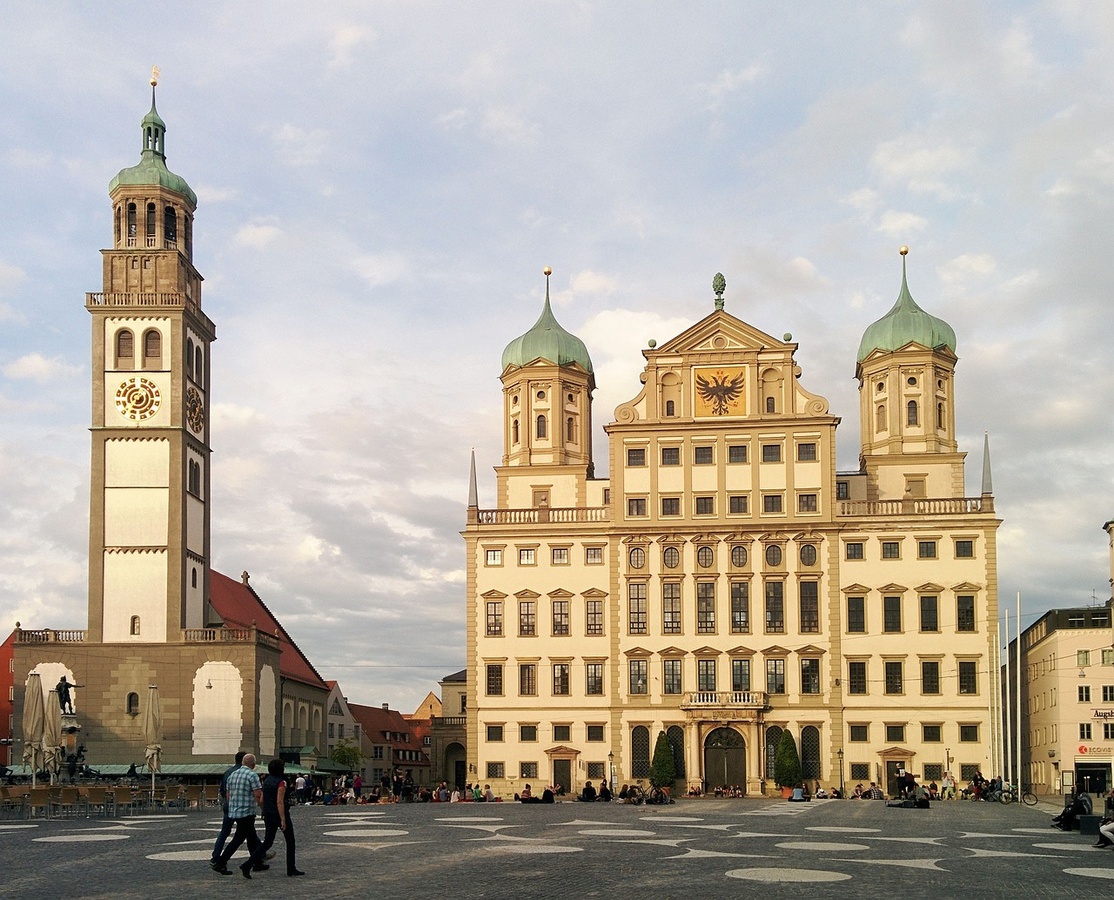 Der Augsburger Rathausplatz. (Symbolfoto: gem)
